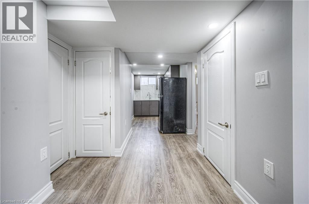 279 DIXON STREET Image 31