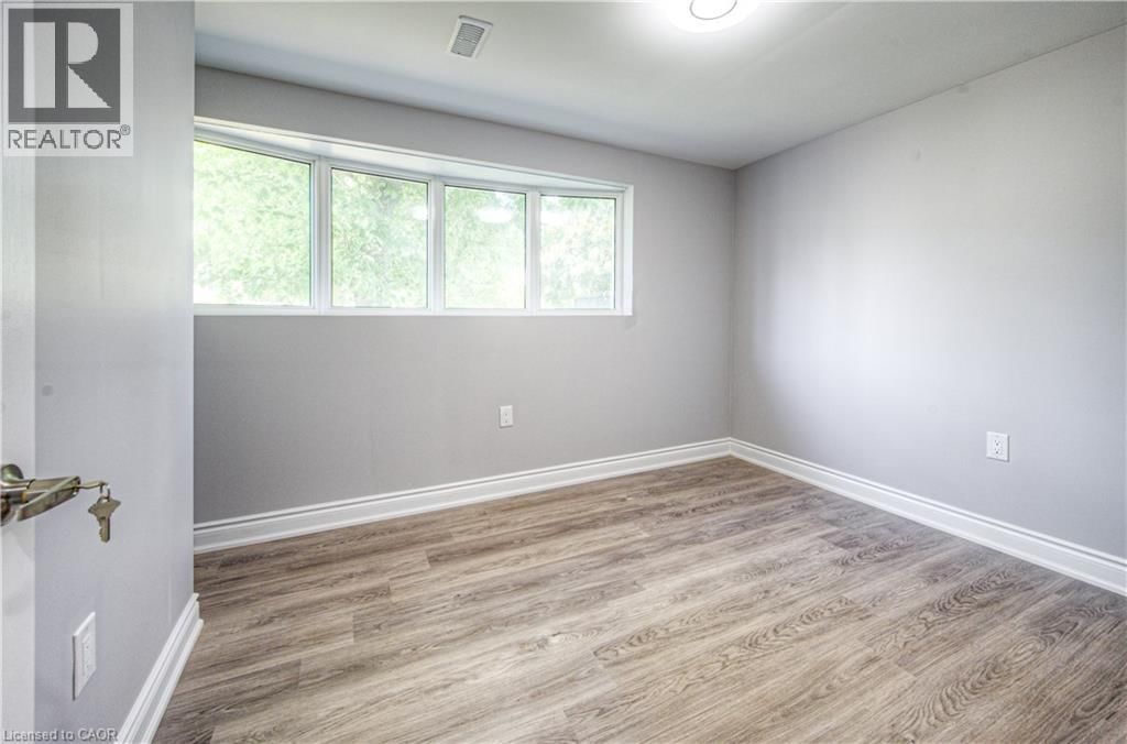 279 DIXON STREET Image 38