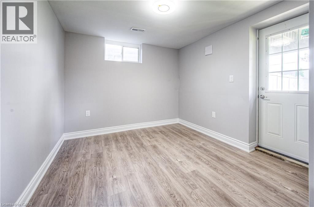 279 DIXON STREET Image 42