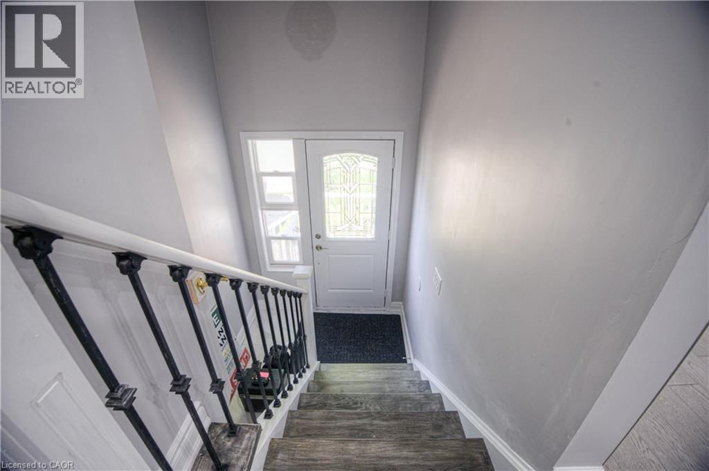 279 DIXON STREET Image 6