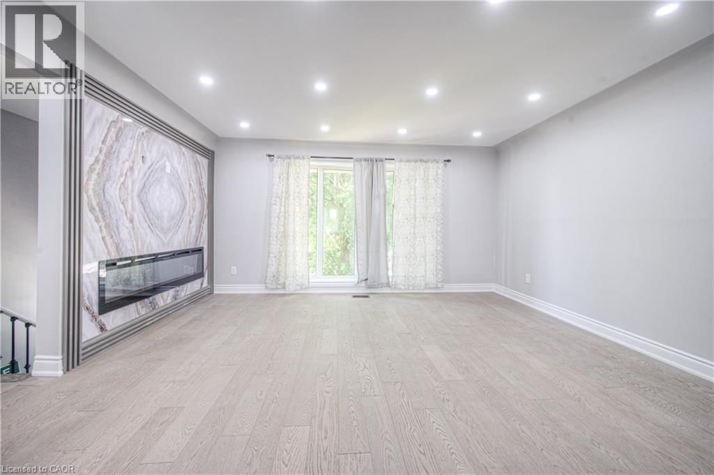 279 DIXON STREET Image 8