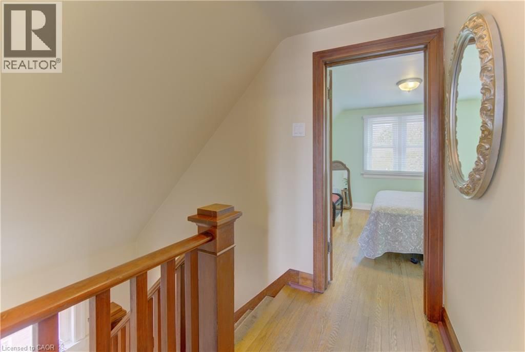 329 GUELPH STREET Image 25