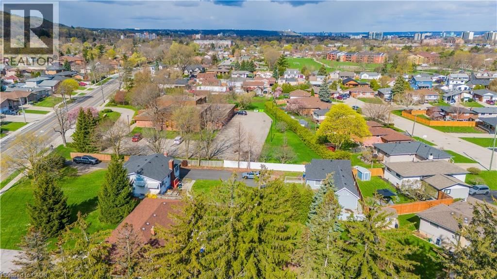 251 KING STREET EAST Image 37