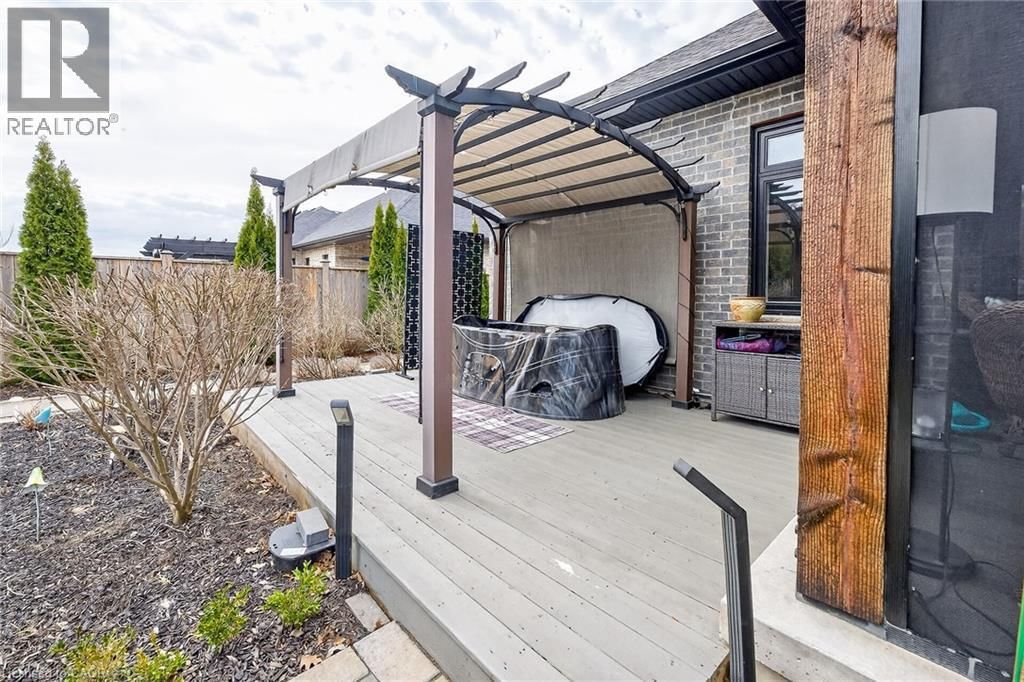 50 BLUENOSE DRIVE Image 39