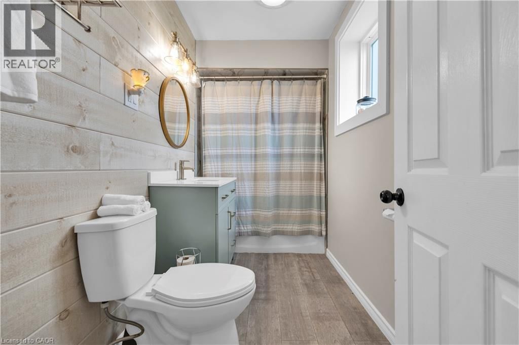 1030 OAK AVENUE Image 24