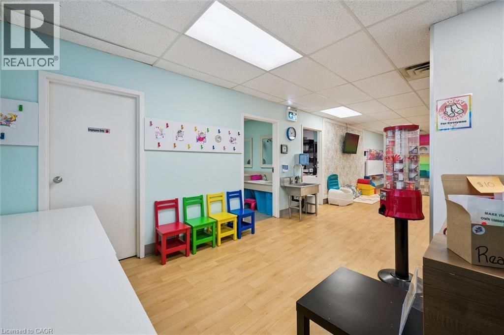 104A - 181 GROH AVENUE Image 9