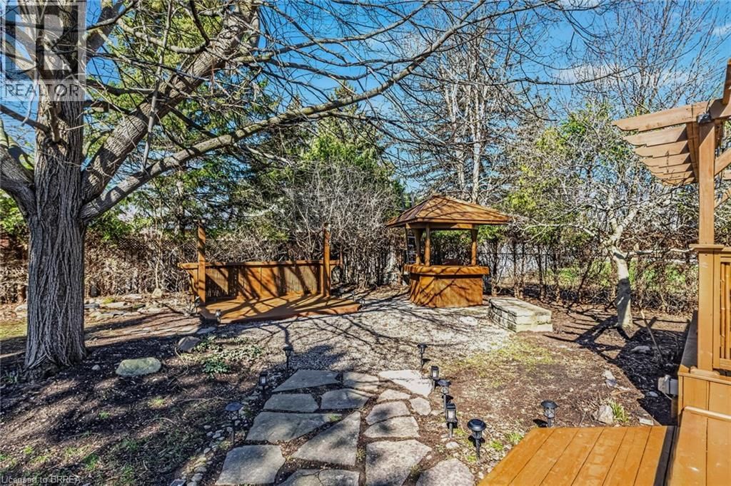 27 KERR SHAVER TERRACE Image 48