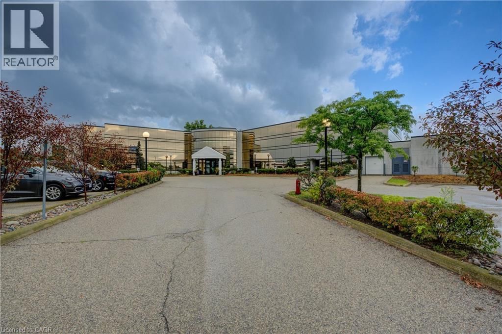 575 RIVERBEND DRIVE Image 14