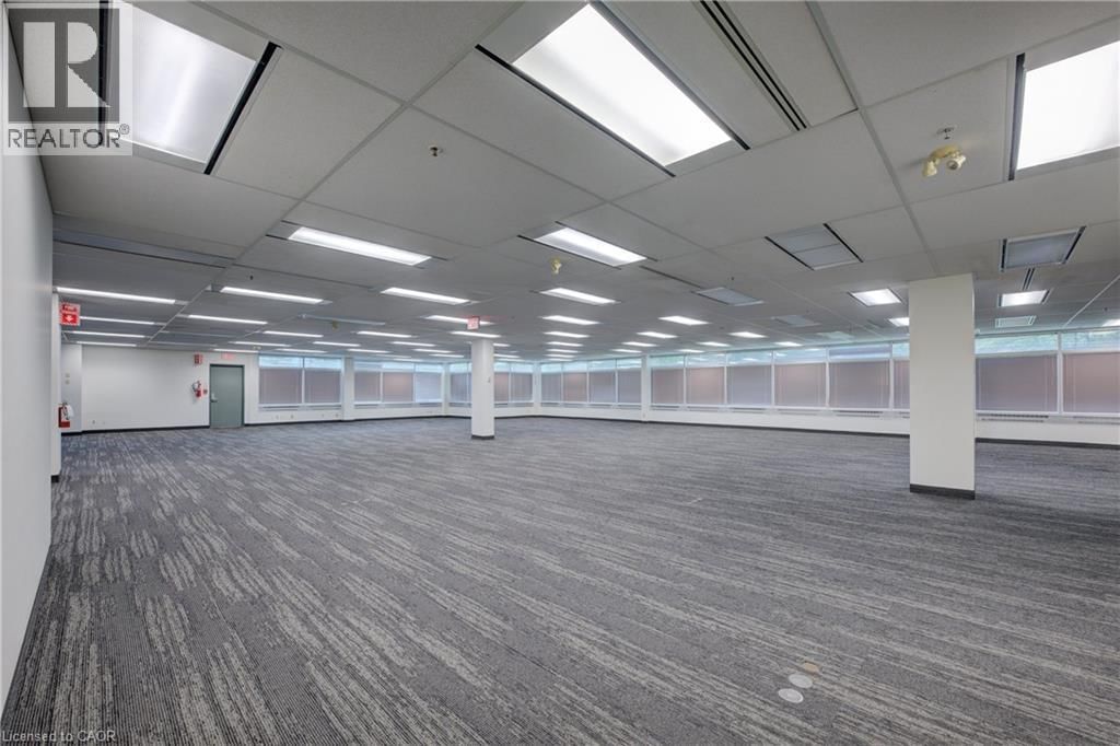 575 RIVERBEND DRIVE Image 23