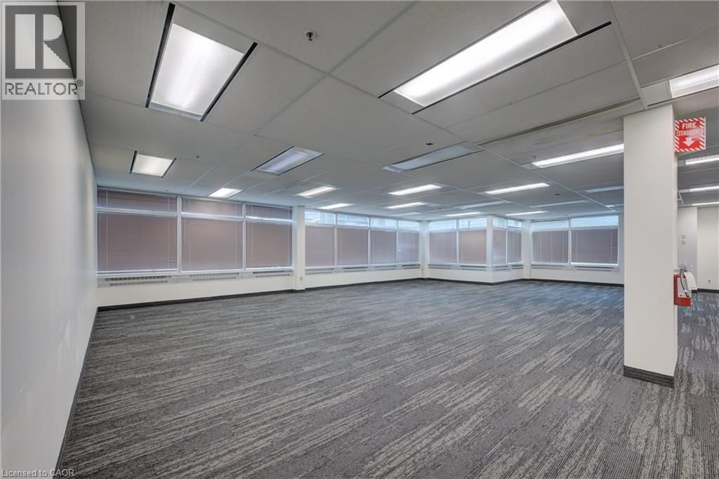 575 RIVERBEND DRIVE Image 24