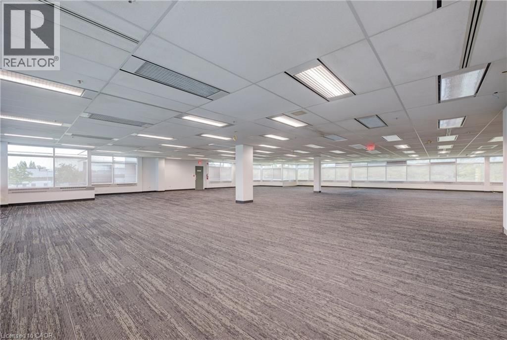 575 RIVERBEND DRIVE Image 32