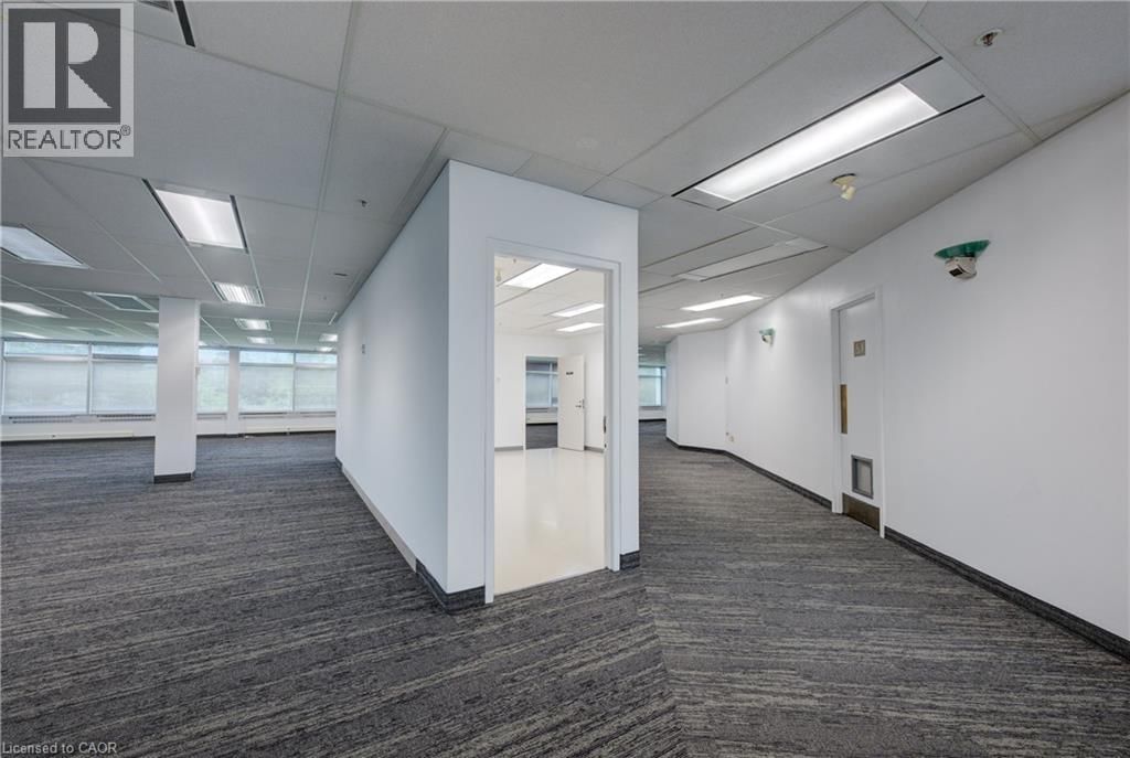 575 RIVERBEND DRIVE Image 35