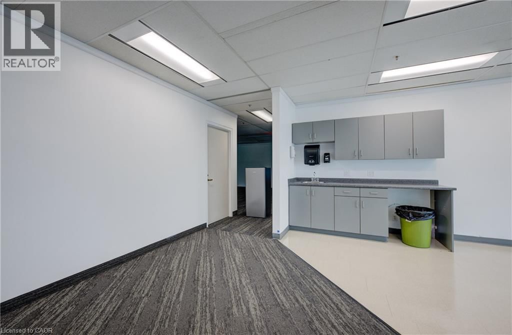 575 RIVERBEND DRIVE Image 38