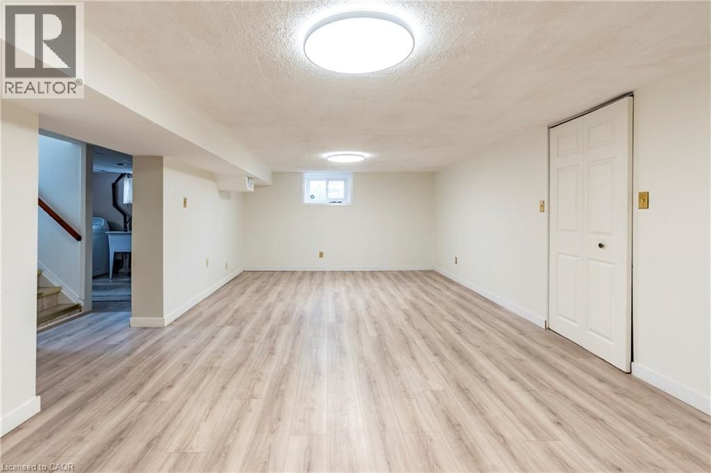 69 LOWREY AVENUE NORTH Image 13