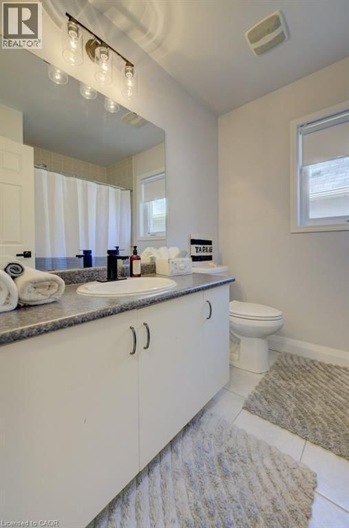 103 WAKEFIELD STREET Image 28