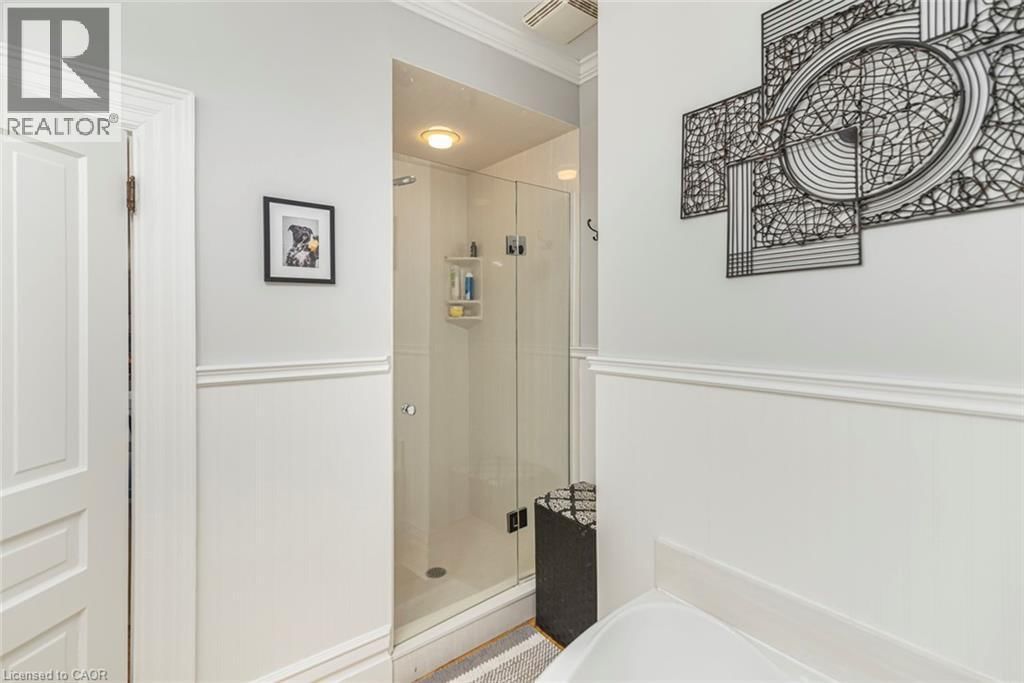 120 CAITHNESS STREET EAST Image 20