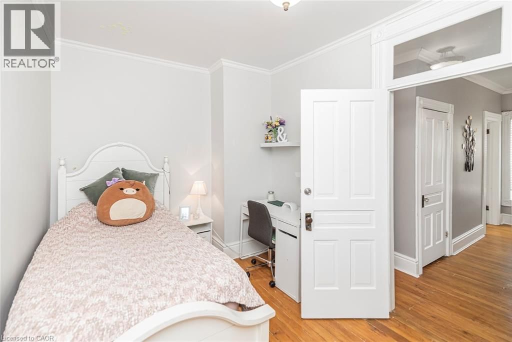 120 CAITHNESS STREET EAST Image 27