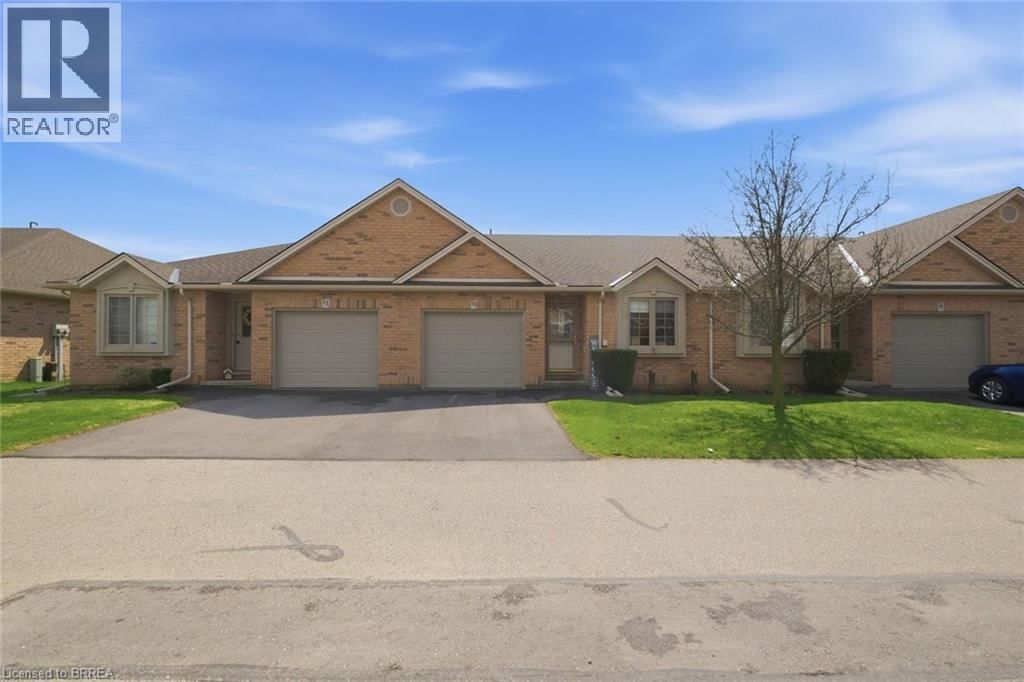 10 - 385 PARK ROAD NORTH Image 2