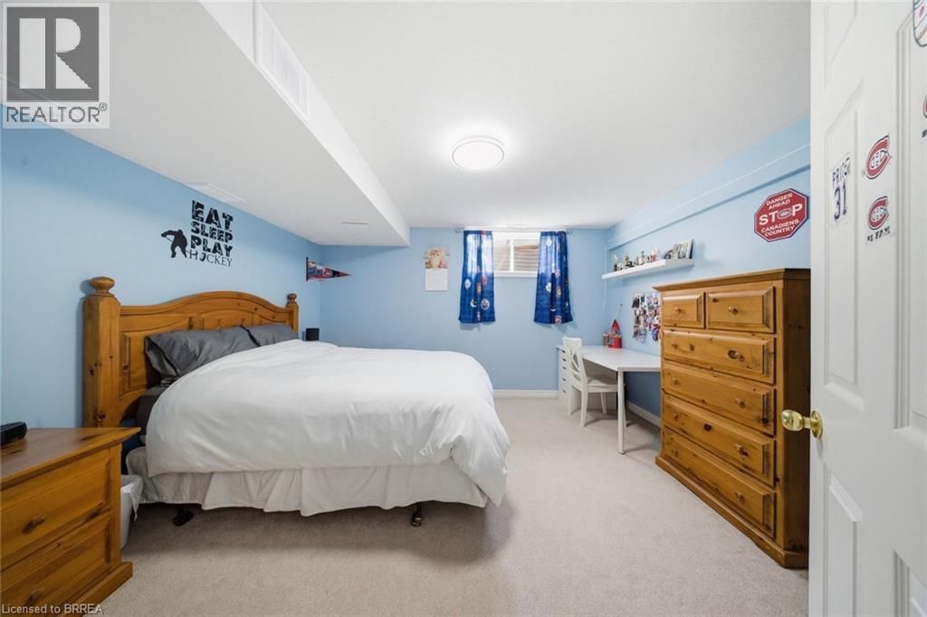 10 - 385 PARK ROAD NORTH Image 23