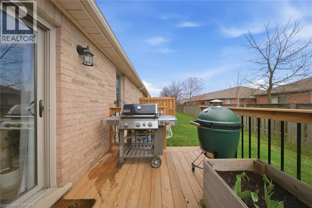 10 - 385 PARK ROAD NORTH Image 28