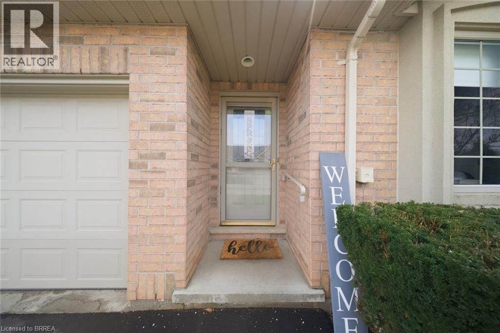 10 - 385 PARK ROAD NORTH Image 34