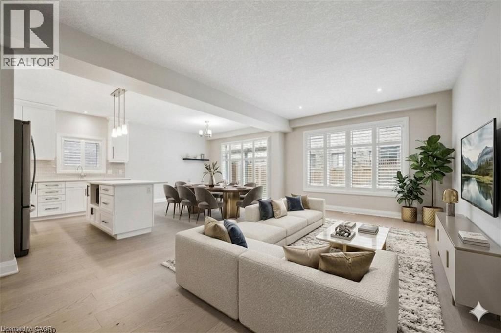 643 WILD RYE STREET Image 10