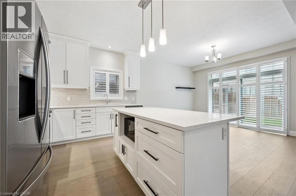 643 WILD RYE STREET Image 15