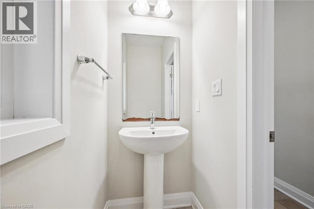 643 WILD RYE STREET Image 23