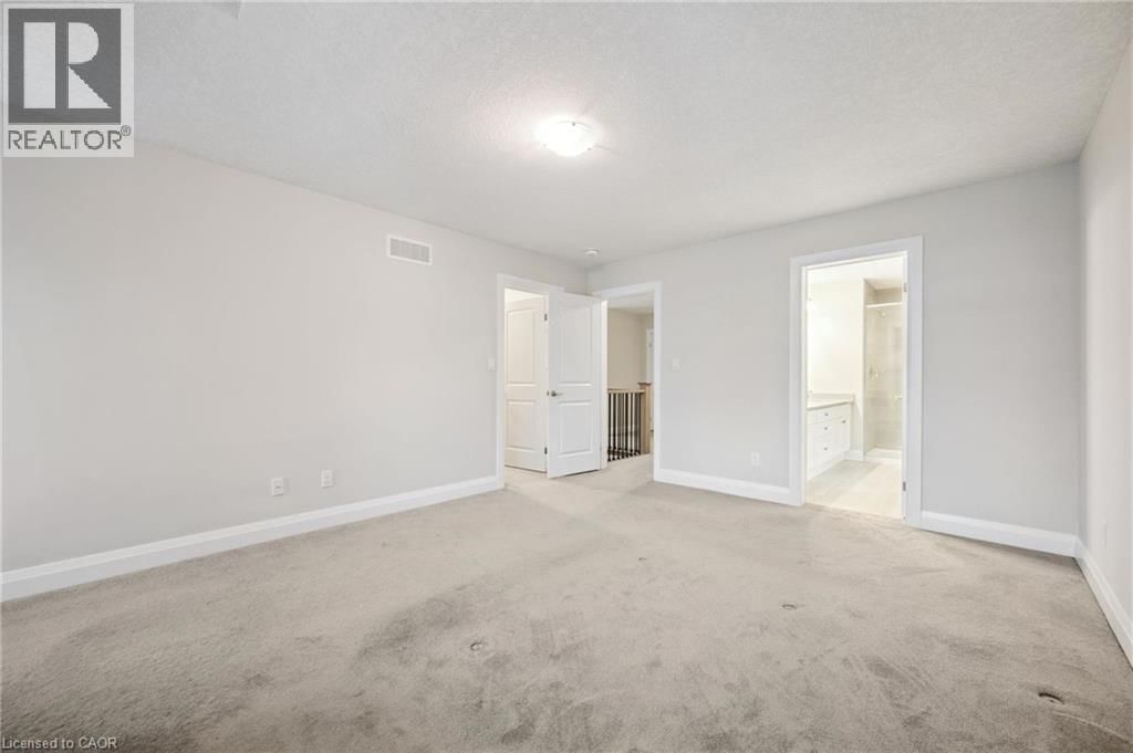 643 WILD RYE STREET Image 30