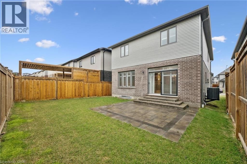 643 WILD RYE STREET Image 42