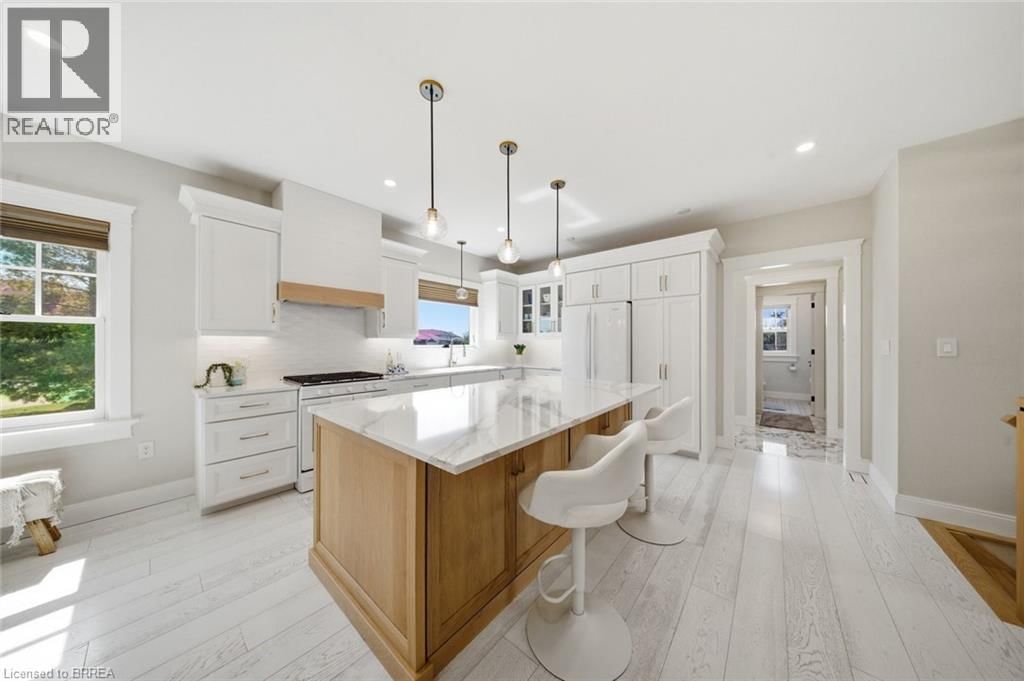 20 - 80 NEW LAKESHORE ROAD Image 10