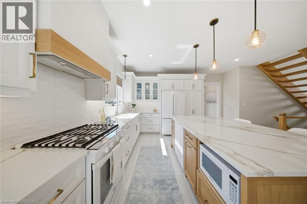 20 - 80 NEW LAKESHORE ROAD Image 11