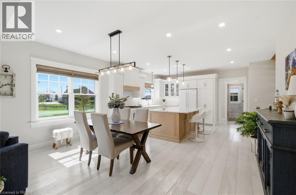 20 - 80 NEW LAKESHORE ROAD Image 13