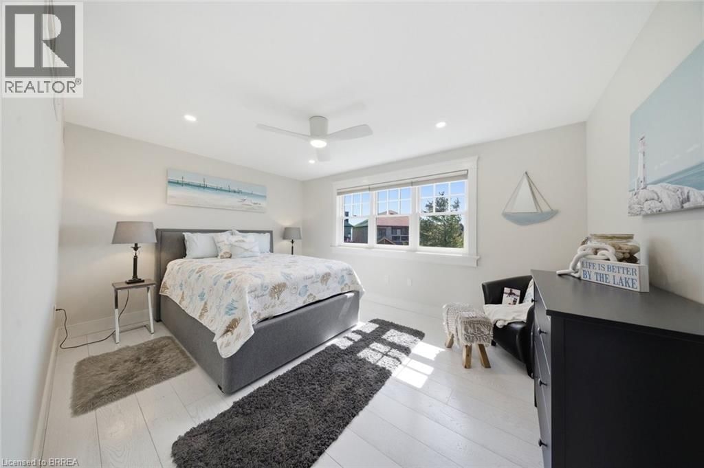 20 - 80 NEW LAKESHORE ROAD Image 31