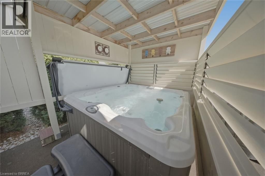 20 - 80 NEW LAKESHORE ROAD Image 38