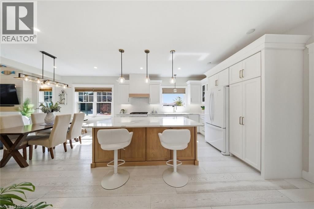 20 - 80 NEW LAKESHORE ROAD Image 9