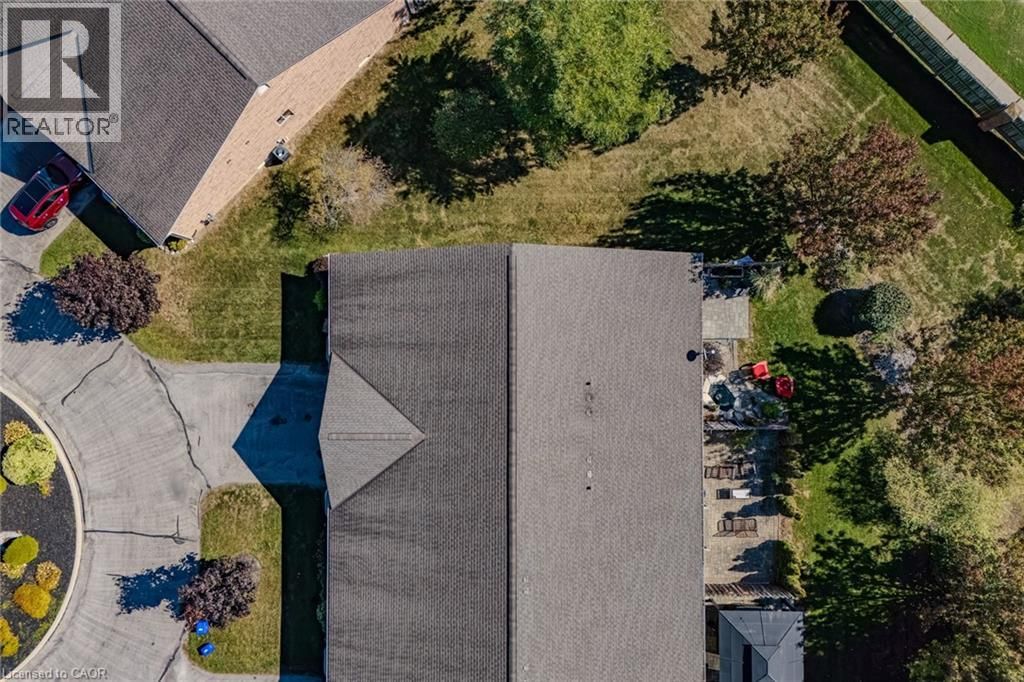 16 - 19 SOMERSET DRIVE Image 29