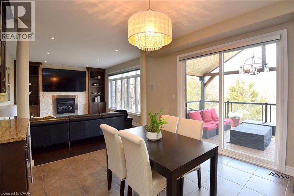 483 VALRIDGE DRIVE Image 17