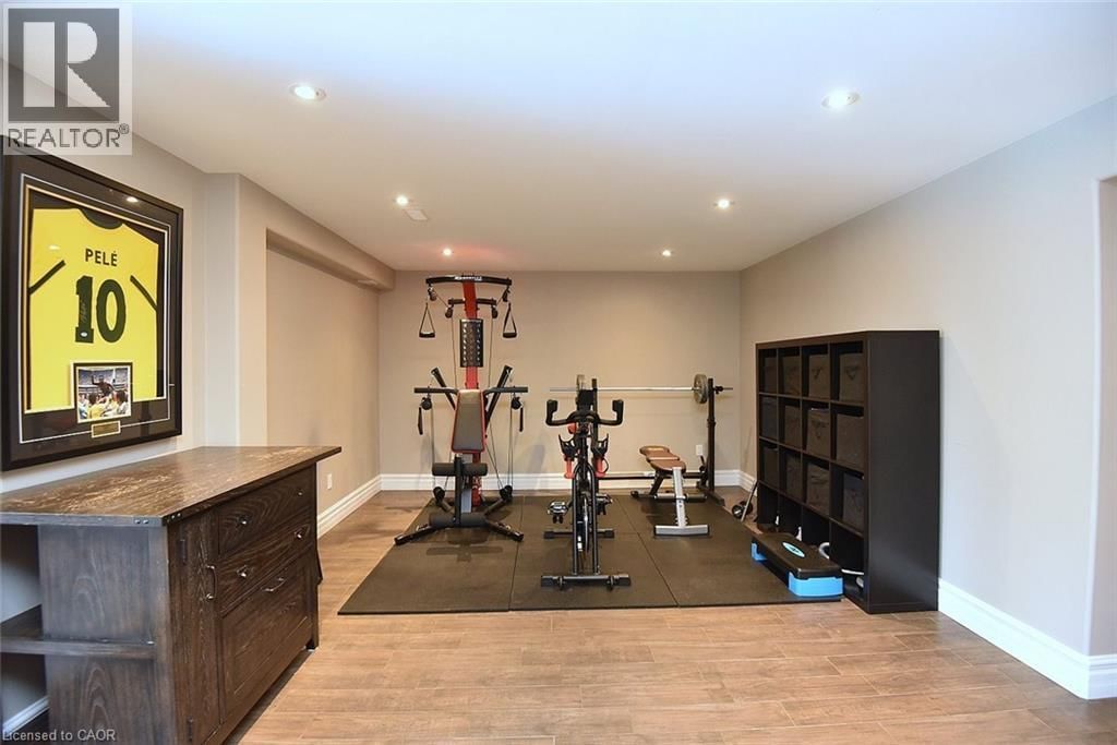 483 VALRIDGE DRIVE Image 43