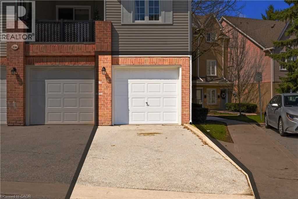 235 - 2110 CLEAVER AVENUE Image 22