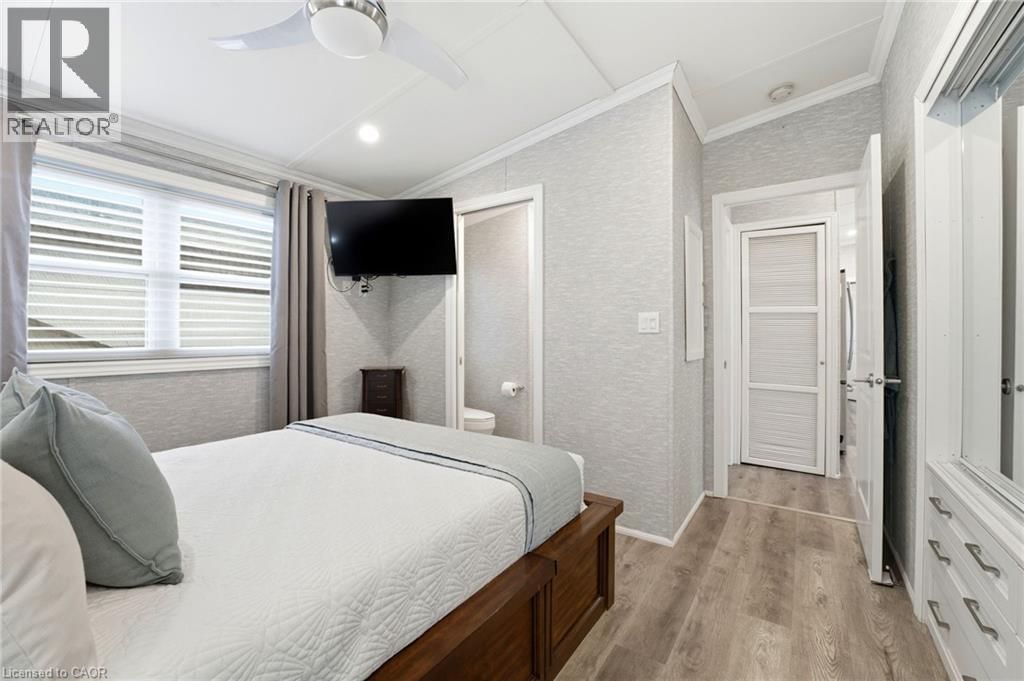 4449 MILBUROUGH LINE Image 15