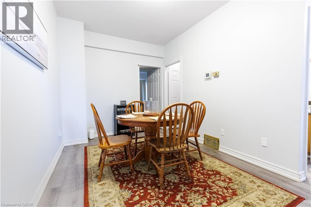 5 - 1570 RICHMOND STREET Image 11