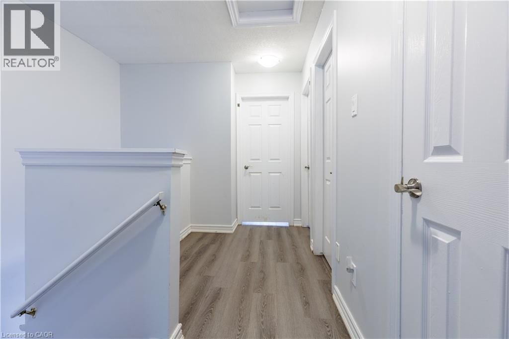 5 - 1570 RICHMOND STREET Image 13