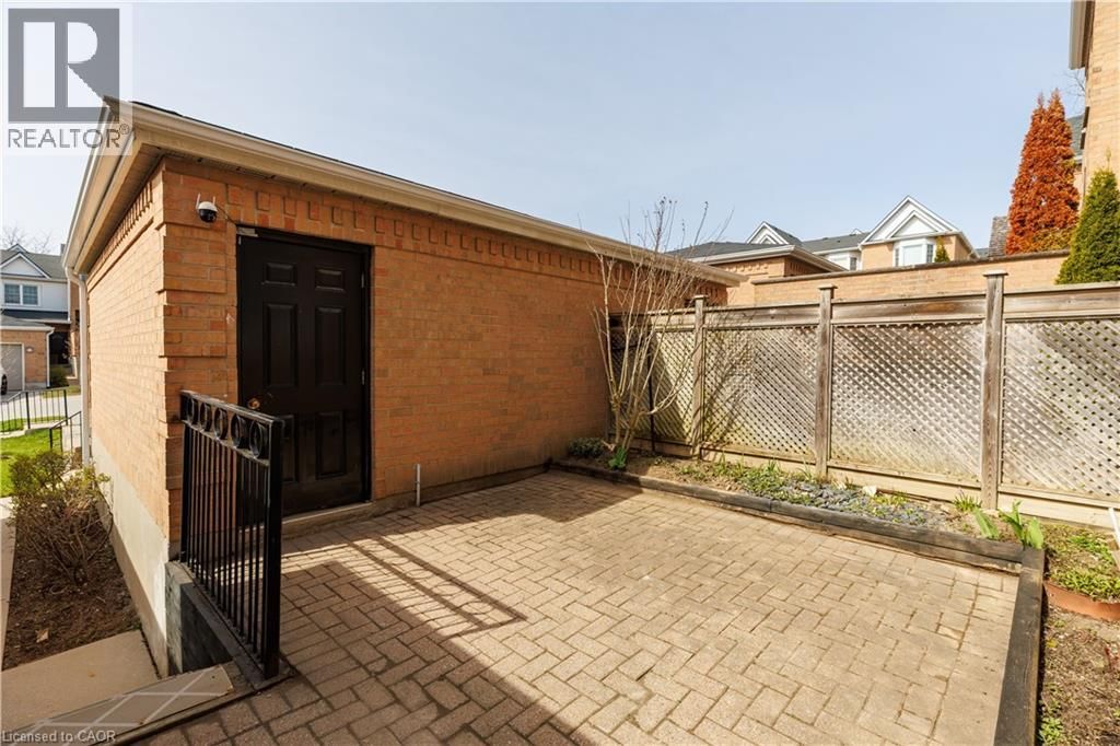 5 - 1570 RICHMOND STREET Image 4