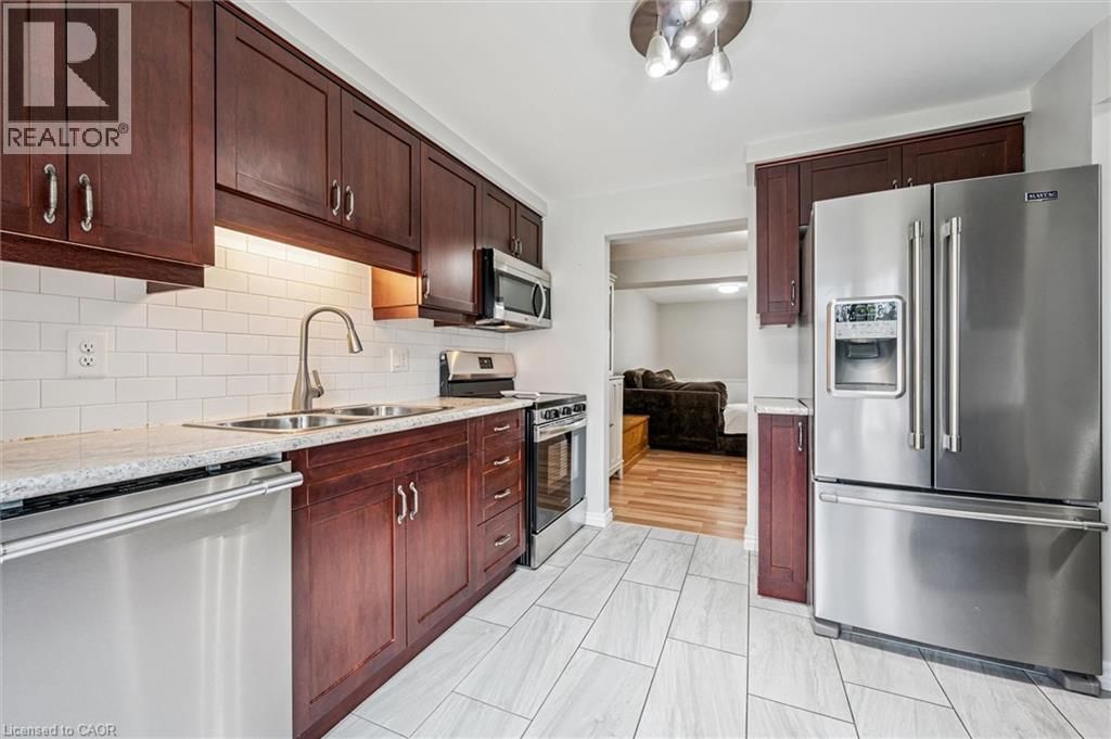 101 CONNELLY DRIVE Image 18