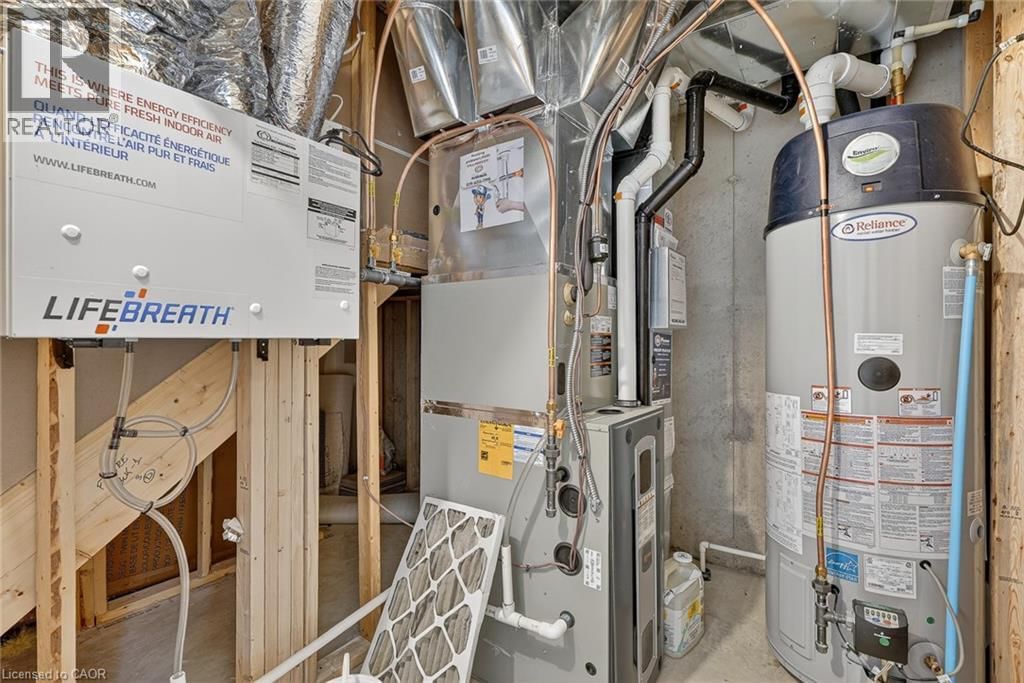 95 QUEENSBROOK CRESCENT Image 49