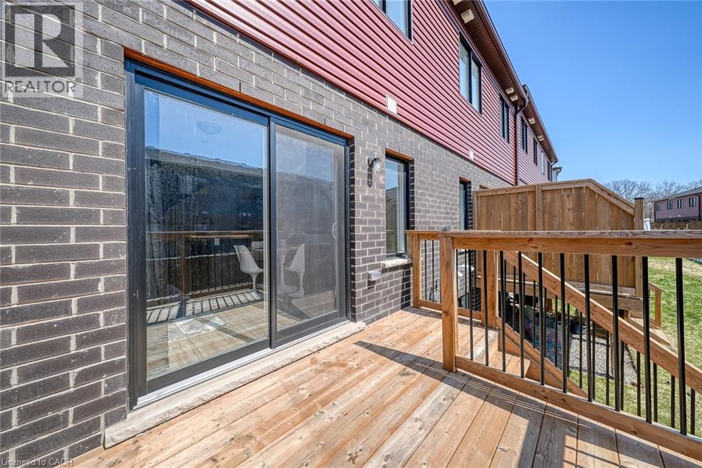 95 QUEENSBROOK CRESCENT Image 6