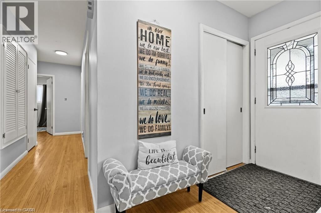 4 MOUNTVIEW AVENUE Image 2