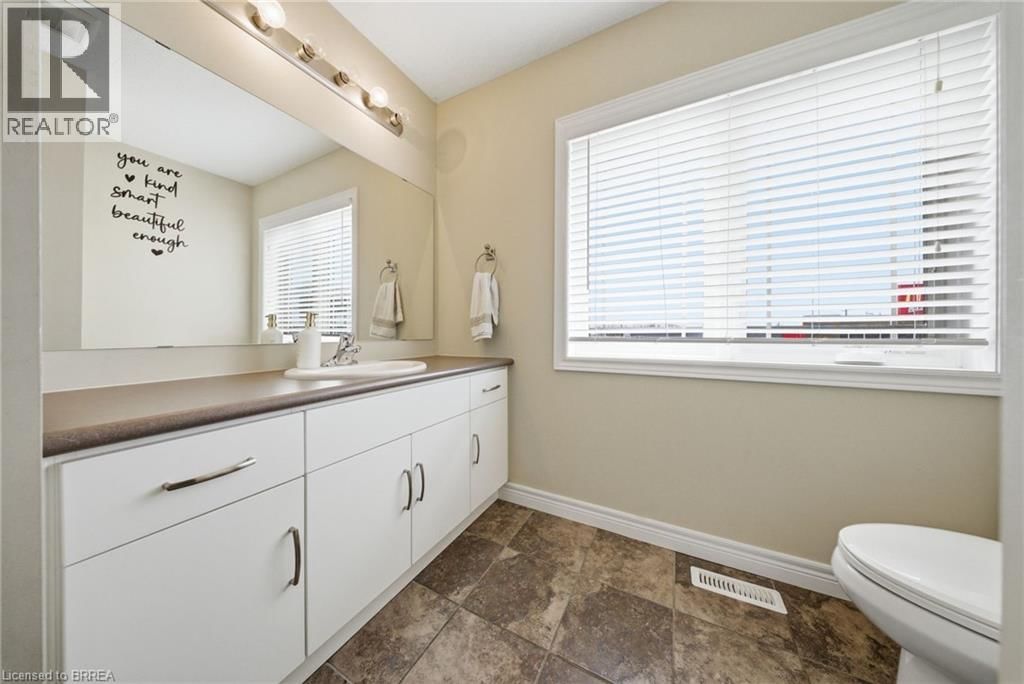 105 - 1220 RIVERBEND ROAD Image 17