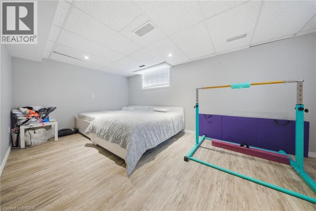 105 - 1220 RIVERBEND ROAD Image 19